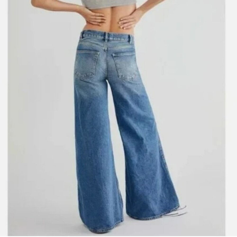 We The Free Wide Leg Flare Jeans in Light Blue Wash - Picture 2 of 10